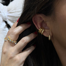 Load image into Gallery viewer, Triple Spark Cuff
