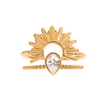 Load image into Gallery viewer, Queen Ring
