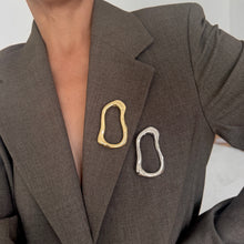 Load image into Gallery viewer, Mini Abstract Brooch
