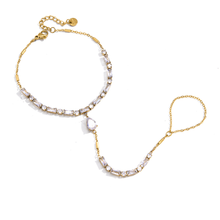 Load image into Gallery viewer, Dainty Arabian Bracelet
