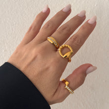 Load image into Gallery viewer, Daddys Ring
