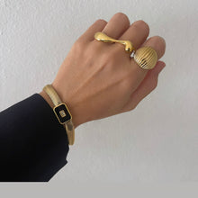 Load image into Gallery viewer, Estela Bracelet
