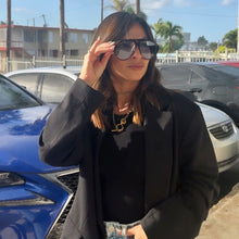 Load image into Gallery viewer, Pre Order Greicy Sunnies Blue
