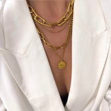 Load image into Gallery viewer, Chunky Links Necklace
