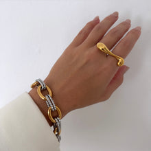 Load image into Gallery viewer, Yash Necklace or Bracelet
