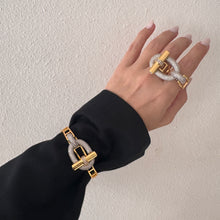 Load image into Gallery viewer, It Girl Bangle
