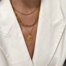 Load image into Gallery viewer, Queen Triple Necklace
