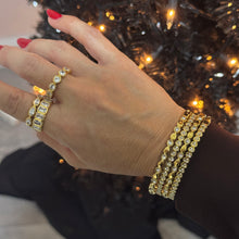 Load image into Gallery viewer, Spark Bangles
