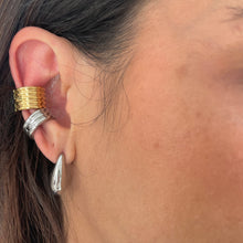 Load image into Gallery viewer, Stripes Ear Cuff
