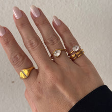 Load image into Gallery viewer, Lady Ring
