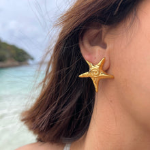 Load image into Gallery viewer, Estrella de Mar Earrings
