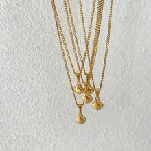 Load image into Gallery viewer, Concha Bebé Necklace
