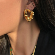 Load image into Gallery viewer, Aperoli Earrings
