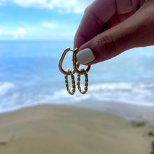 Load image into Gallery viewer, Marea Earrings
