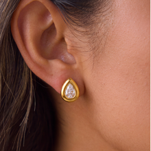 Load image into Gallery viewer, Princess Drop Earrings
