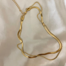 Load image into Gallery viewer, Cleo Ocean Necklace
