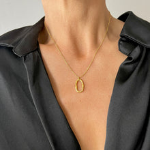 Load image into Gallery viewer, Isa Necklace
